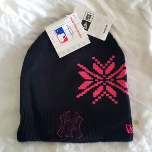 NY Yankees Beanie Hat Black & Pink NWT